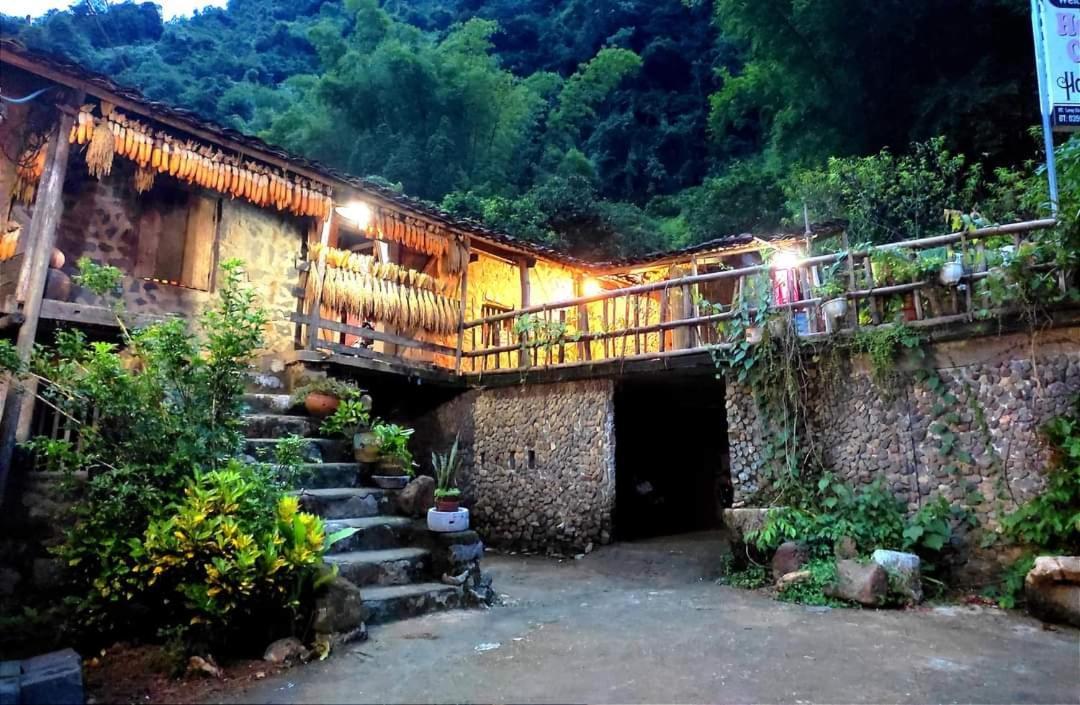 Hoang Cong Ban Gioc Homestay 까오방 외부 사진